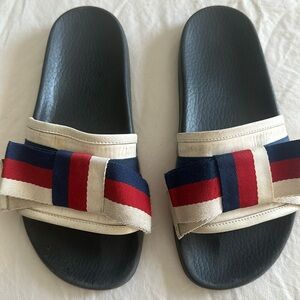 Gucci slides